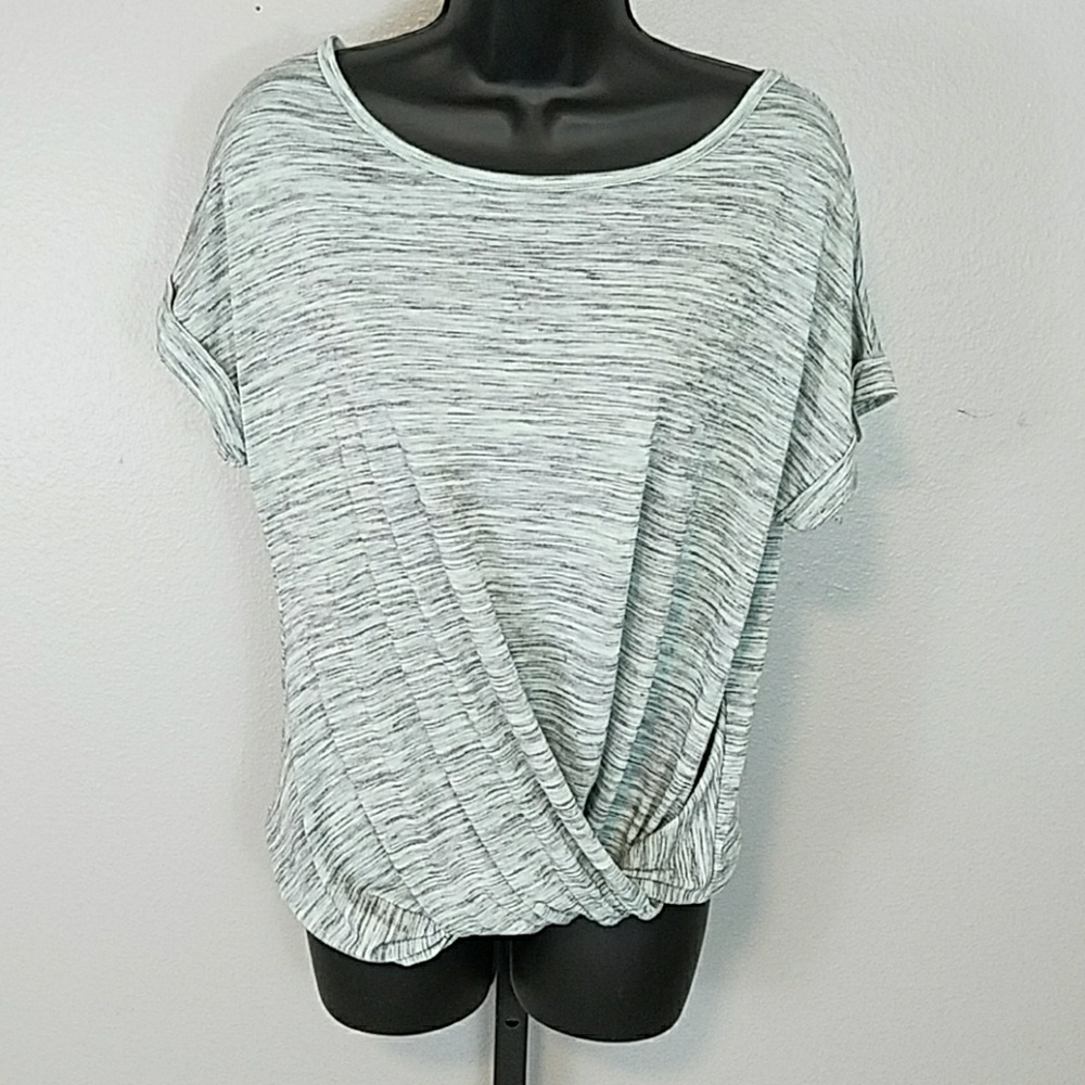 The Balance Collection top - Picture 4 of 4